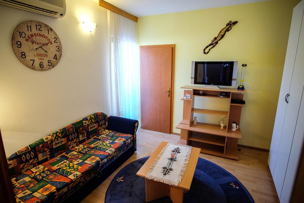 Studio Apartments Shanti Zadar Rum bild