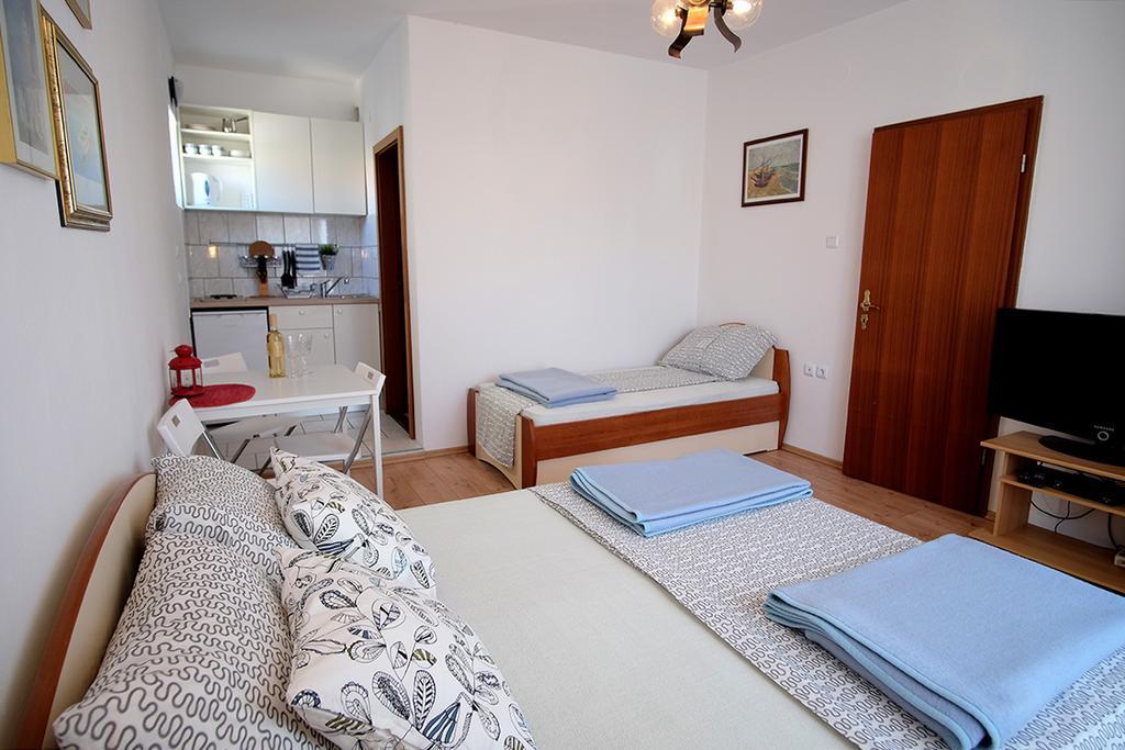 Studio Apartments Shanti Zadar Rum bild